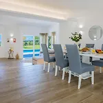 Greice Homes - Carob Tree *