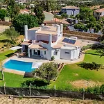 Greice Homes - Carob Tree *