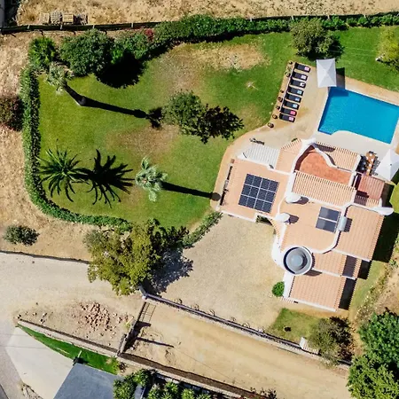 Greice Homes - Carob Tree Almancil